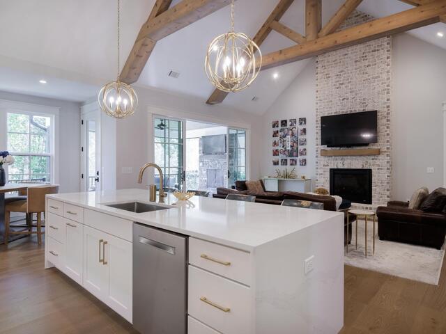 Photo of 304 Braxton Meadow Drive