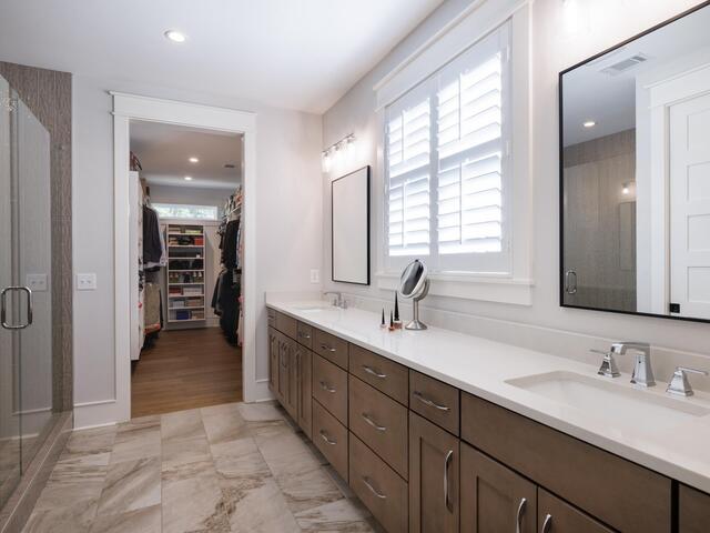 Photo of 304 Braxton Meadow Drive