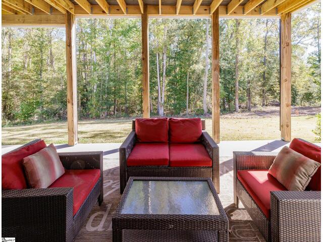 Photo of 304 Braxton Meadow Drive