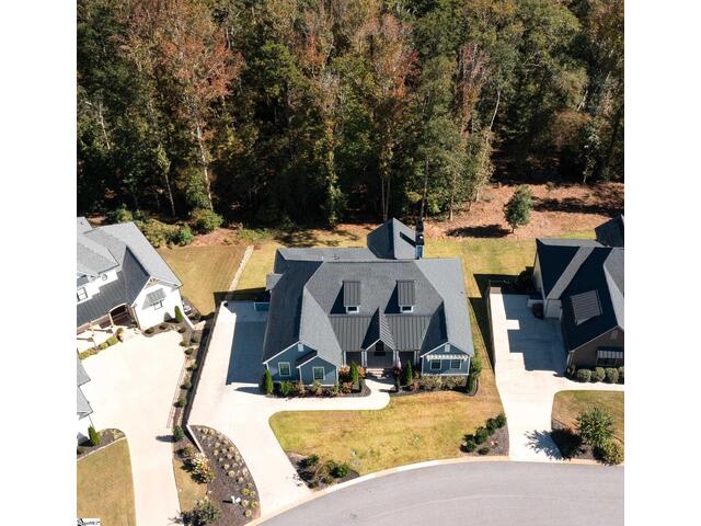 Photo of 304 Braxton Meadow Drive