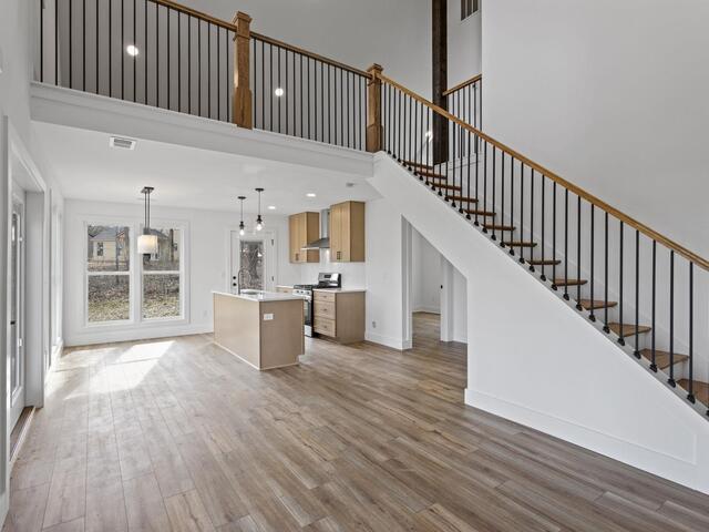 Photo of 424 Fowler Road