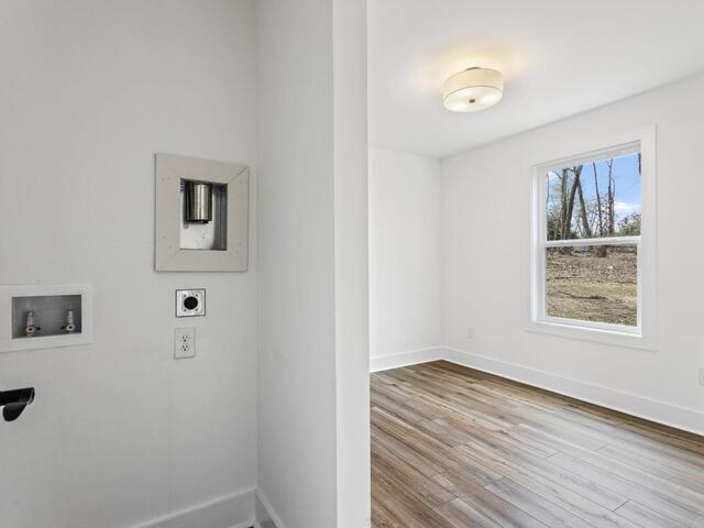 Photo of 424 Fowler Road