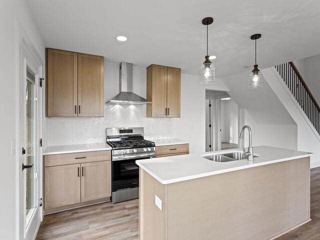 Photo of 424 Fowler Road