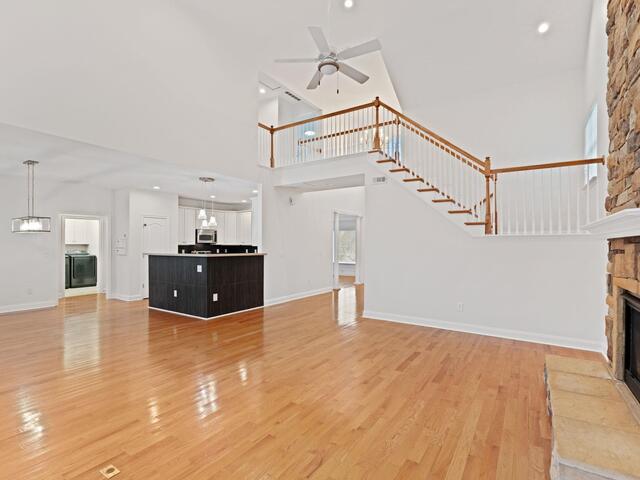 Photo of 207 Traymore Way