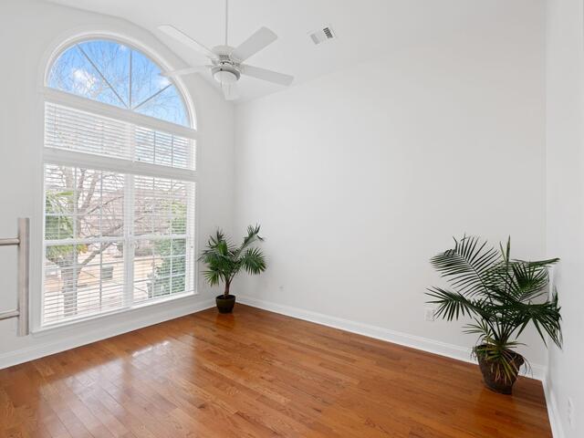 Photo of 207 Traymore Way