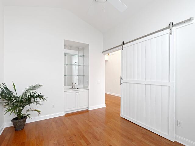 Photo of 207 Traymore Way