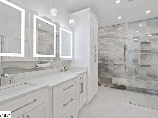 Photo of 207 Traymore Way