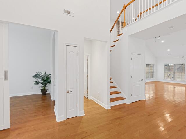 Photo of 207 Traymore Way