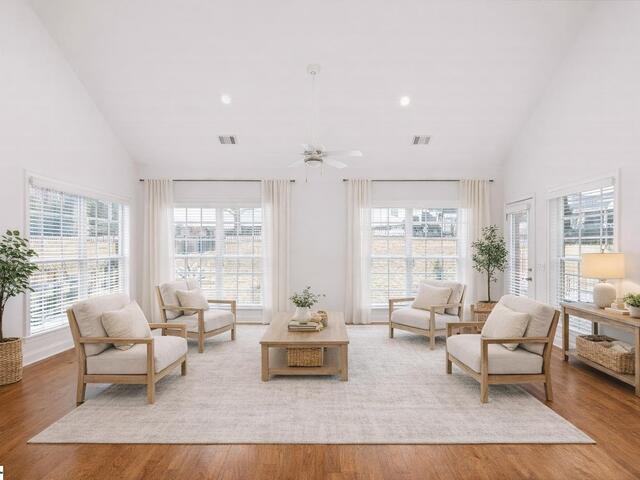 Photo of 207 Traymore Way