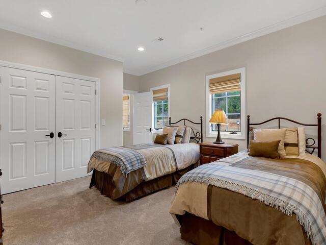 Photo of 322 Imperia Court