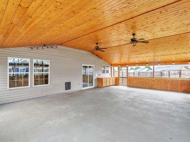 Photo of 524 Marathon Court