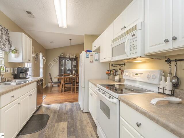 Photo of 100 Forrester Drive