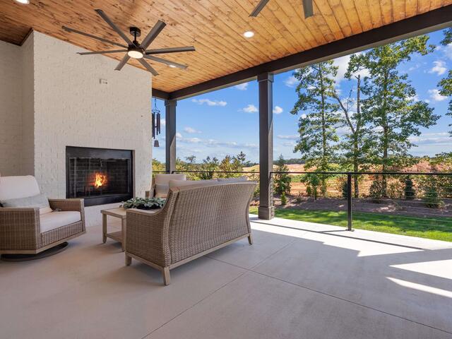 Photo of 606 Monfret Court