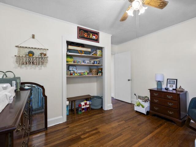 Photo of 300 Woodvale Avenue