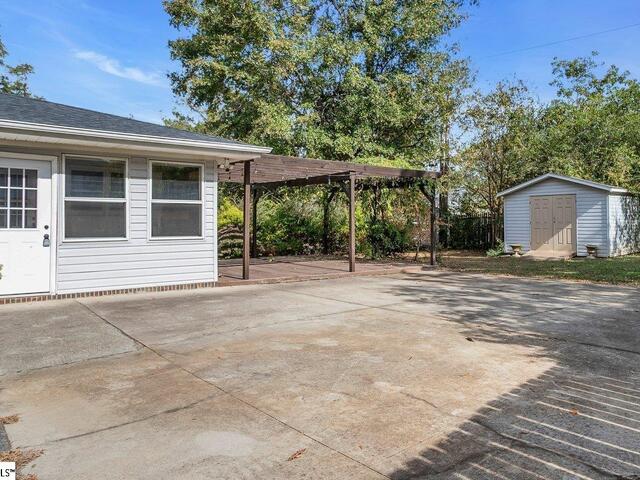 Photo of 300 Woodvale Avenue