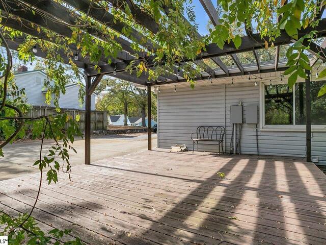 Photo of 300 Woodvale Avenue