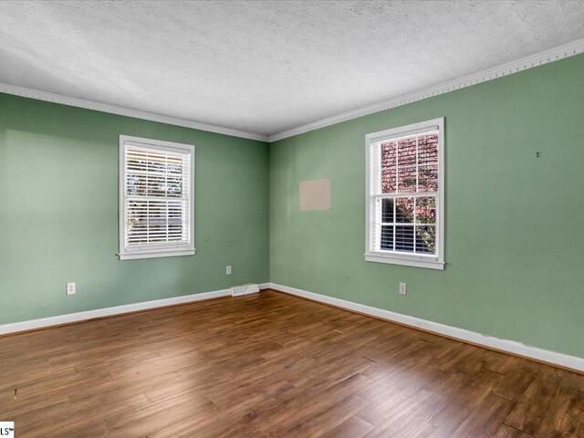 Photo of 307 Devenger Road