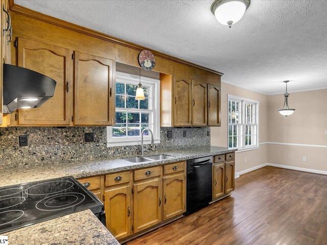 Photo of 307 Devenger Road