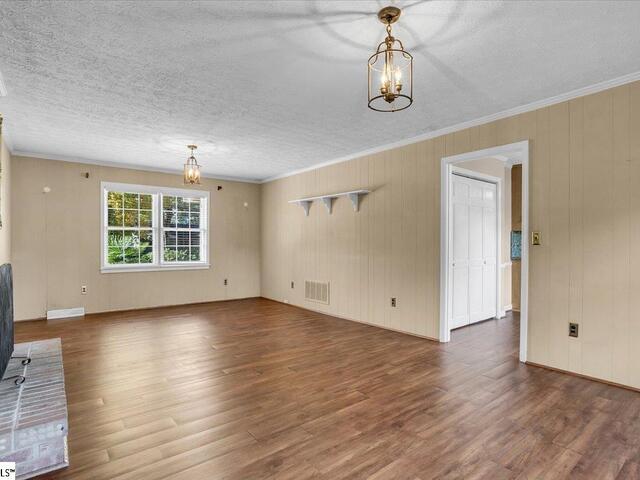 Photo of 307 Devenger Road