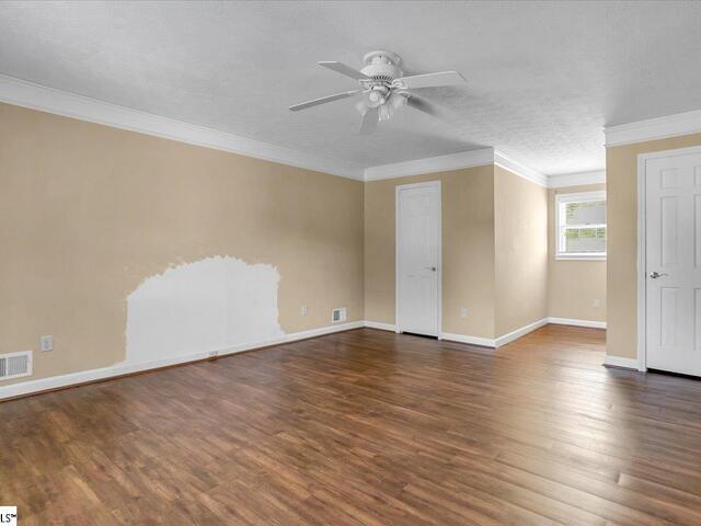 Photo of 307 Devenger Road