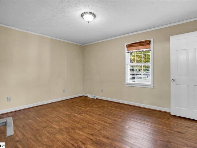 Photo of 307 Devenger Road