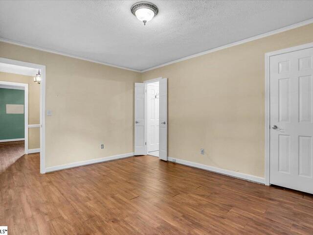 Photo of 307 Devenger Road