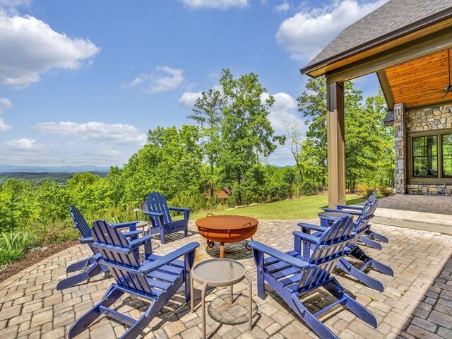 Photo of 551 Cliffs Vista Parkway