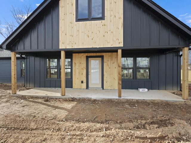 Photo of 420 Fowler Road