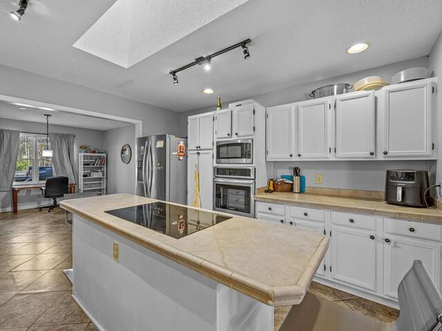 Photo of 608 Hampton Road