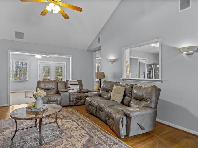 Photo of 608 Hampton Road