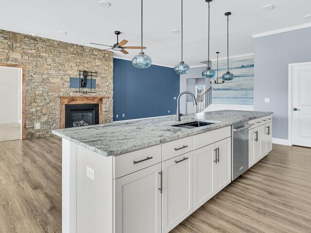 Photo of 417 Jack Hunter Place