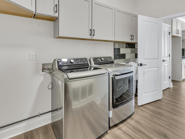 Photo of 417 Jack Hunter Place