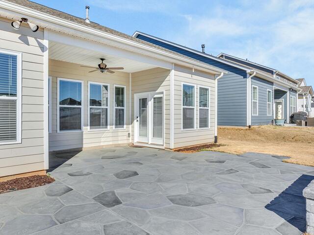 Photo of 417 Jack Hunter Place