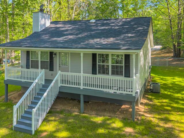 Photo of 425 Cochise Drive