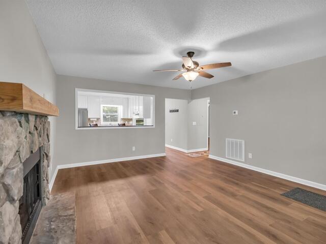 Photo of 425 Cochise Drive