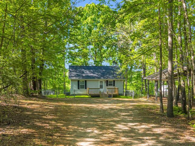 Photo of 425 Cochise Drive