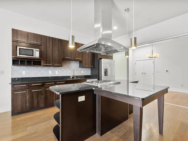 Photo of 500 E McBee Avenue