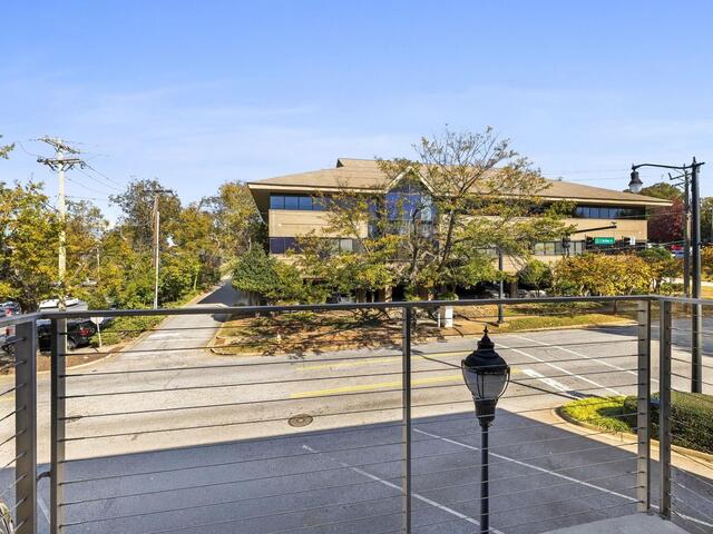 Photo of 500 E McBee Avenue