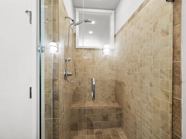 Photo of 500 E McBee Avenue