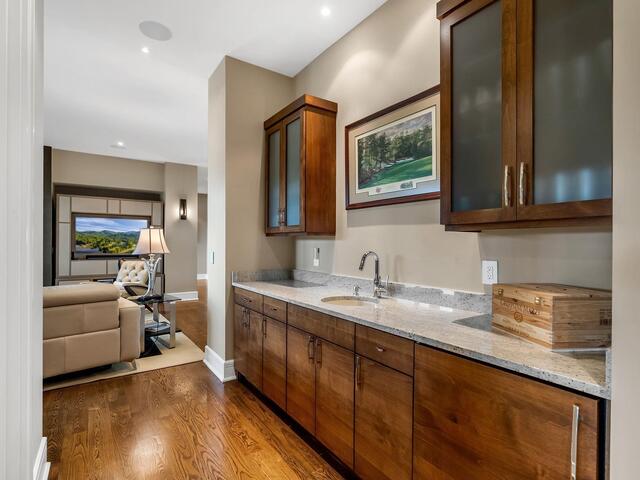 Photo of 10 Water View Court