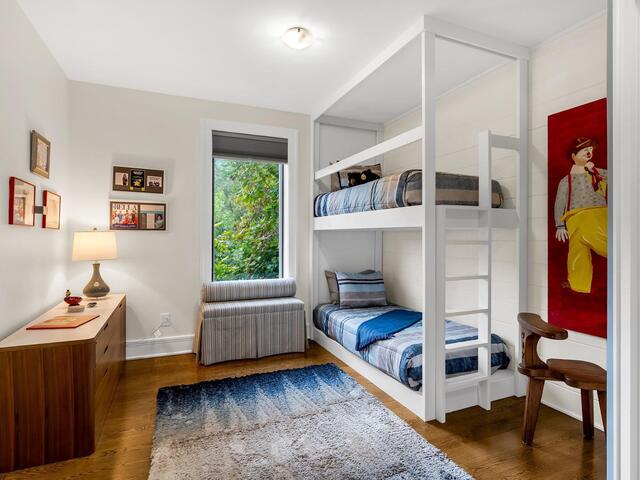 Photo of 10 Water View Court