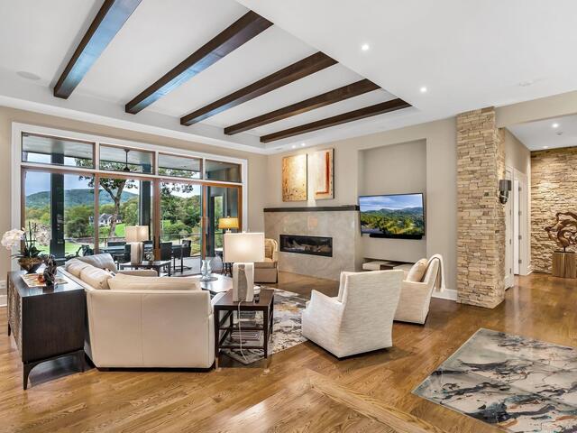 Photo of 10 Water View Court