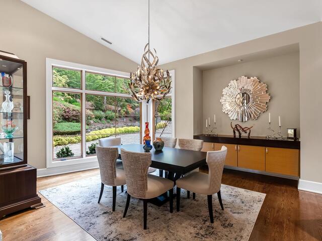 Photo of 10 Water View Court