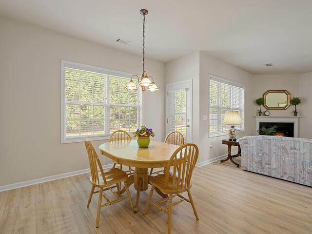 Photo of 6 Castle Hall Court