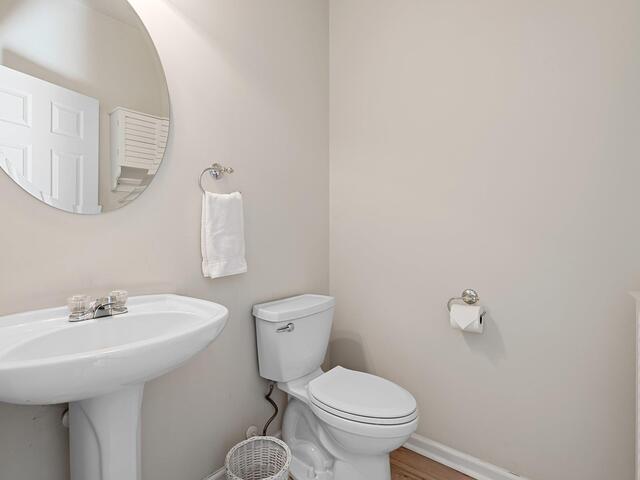 Photo of 6 Castle Hall Court