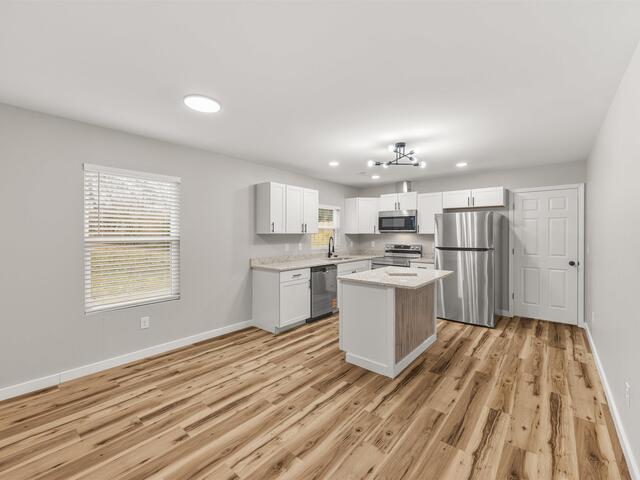 Photo of 405 E Hampton