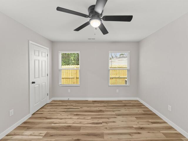 Photo of 405 E Hampton