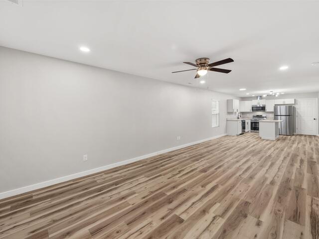 Photo of 405 E Hampton