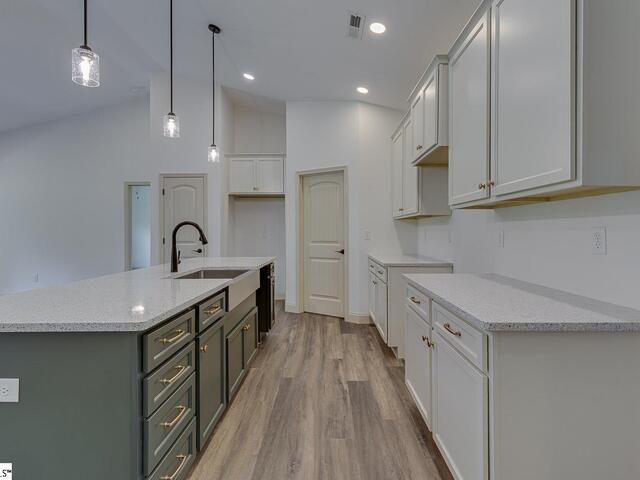 Photo of 399 Bowers Road