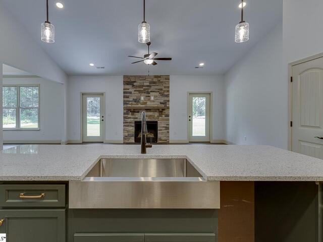 Photo of 399 Bowers Road